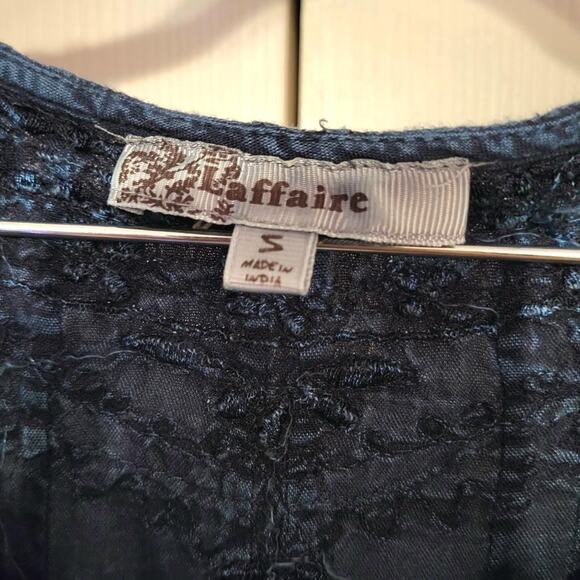 L'affaire, S | Boho Deep Blue Embroidered Tunic With Front Draw Strings - Picture 5 of 5